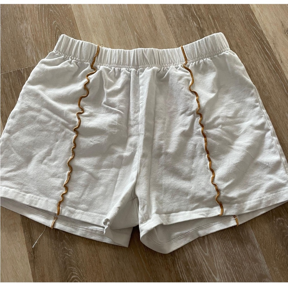 Kittenish Shorts